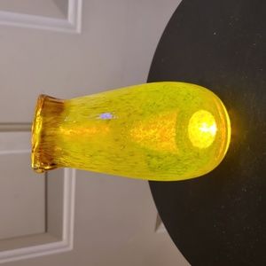 Beautiful Vintage Hand Blown Spotted Glass Vessel Vase 5"